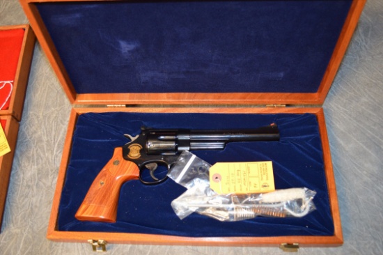 Smith & Wesson Model 29-10 Double Action Revolver