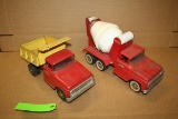 Lot: (2) Vintage Tonka Toys