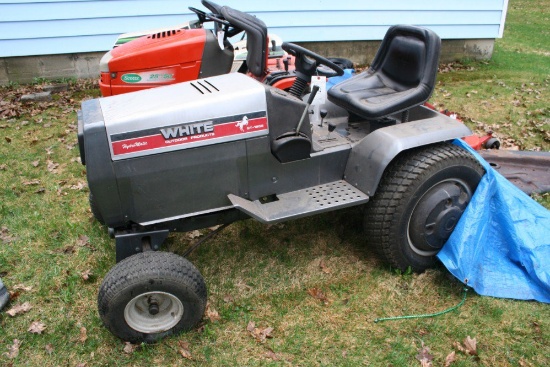 White Lawn Tractor