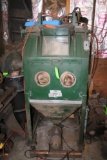 Ruemelin Sandblasting Cabinet w/ Exhaust