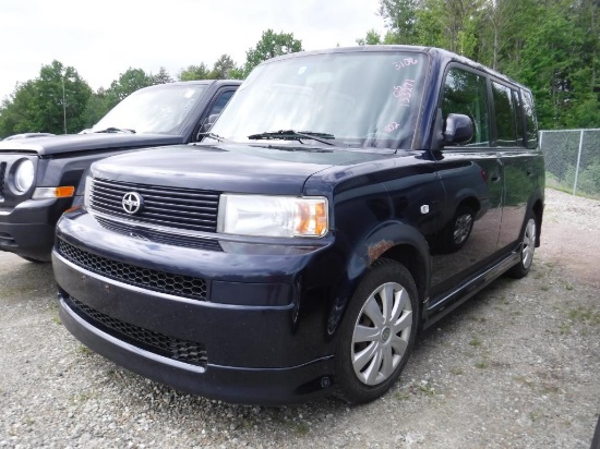 2005 Scion xB