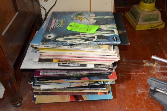 Lot: (20+/-) Asst. Records