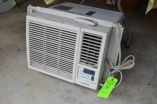 Gold Star Window Air Conditioner w/ Remote