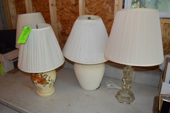 Lot: (4) Asst. Table Lamps