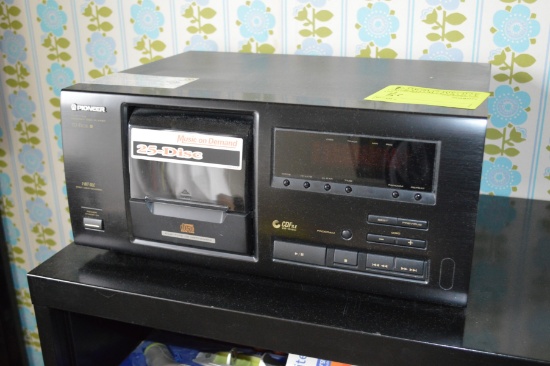 Pioneer 25-Disc CD Player