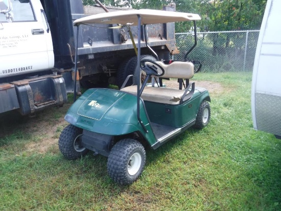 2003 E-Z-GO TXT Golf Cart
