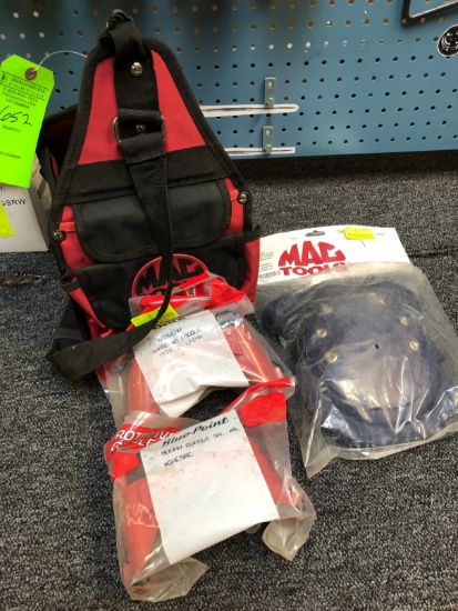 MAC Rubber-Handled Tool Bag; Protective Knee Pads