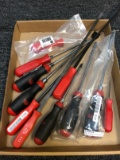 (11) MAC Screwdrivers & Valve Core Tools