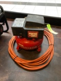 Porter Cable 4 Gal Air Compressor w/ Hose