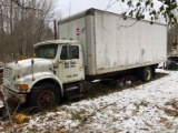 International 24' Box Truck