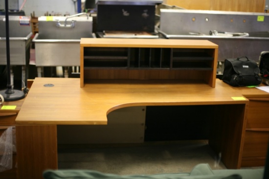 Office Desk With Return