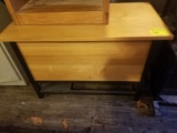 Lot: Office Furniture