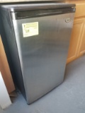 Avanti Refrigerator