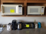 (8) Kitchen Appliances
