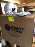 (5) Schutt Medium Youth Football Helmets