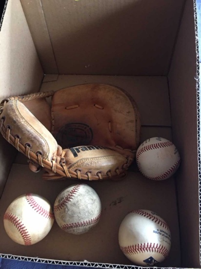 Franklin 4257 Prime Steerhide Catchers Glove w 4/baseballs