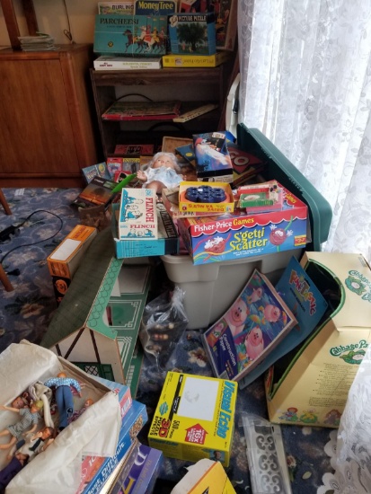 Collection of Vintage Games, Toys & Puzzles