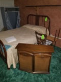 Vintage Stlye Bedroom Set