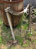 Iron Barrel Stand