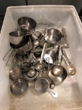 Asst. Measuring Cups & Spoons