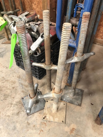 (4) Scaffold Leveling Jacks