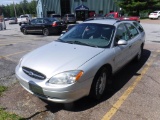 2003 Ford Taurus