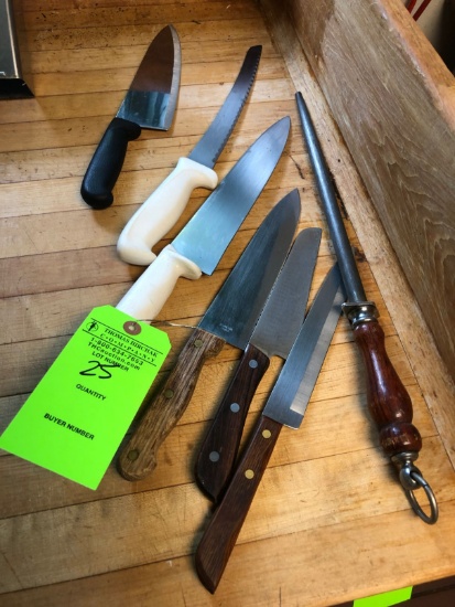 (4) Kitchen Knives & Steel