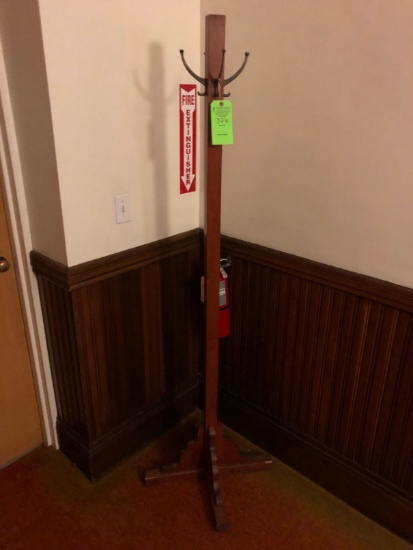 Oak Hall Tree
