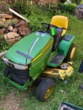 John Deere 345 Riding Lawnmower