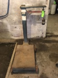 Howe 500 lb Platform Scale