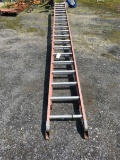 40' Fibreglass Extension Ladder