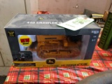 Ertl 1/16th Scale John Deere 440 Crawler Model