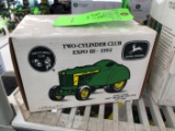 John Deere 620 Orchard Tractor 1/16th Scale Model
