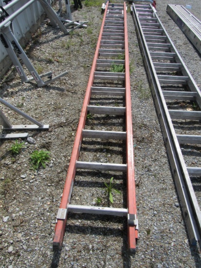 Werner 32' Fiberglass Extension Ladder