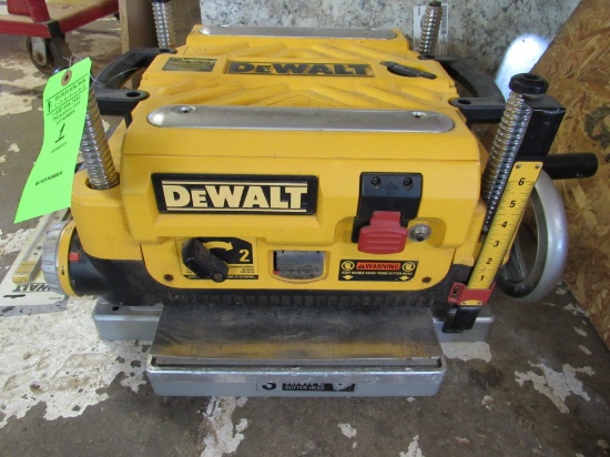 Dewalt DW735 13" Planer