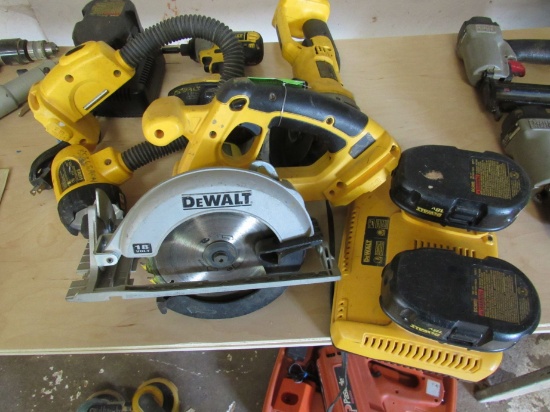 Dewalt Cordless Tool Set