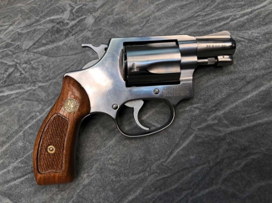 Smith & Wesson Model 60 Double Action Revolver