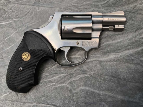 Smith & Wesson Model 60 Double Action Revolver