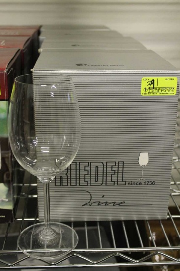 (11) Riedel Pinot Wine Glasses