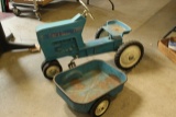 Vintage Ertl Model #F-68 Ford 8000 Pedal Tractor with Wagon