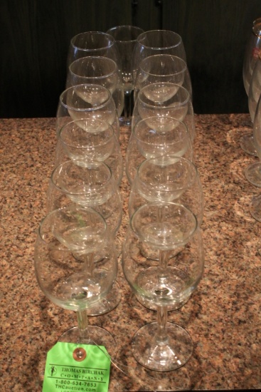 (13) Wine Glasses