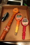 (4) Tap Handles