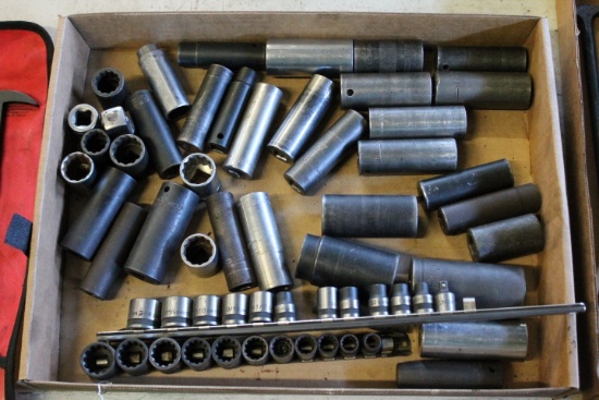 (60+/-) Craftsman & Other 1/2" & 3/8" Drive SAE & Metric Sockets