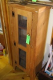 Single-Door Pine Pie Safe