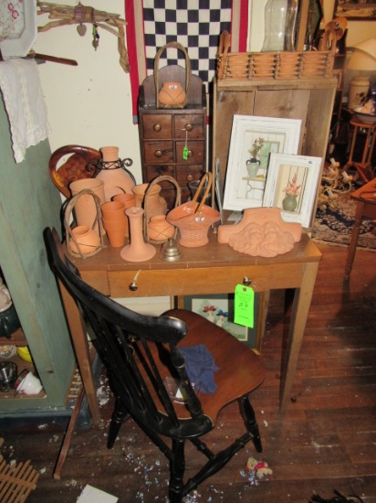 1-Drawer Desk w/ Chair & Contents