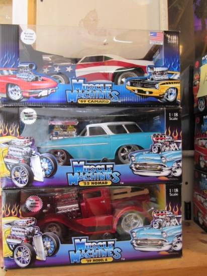 (3) Muscle Machines 1:18 Scale Die Cast Collectible Cars