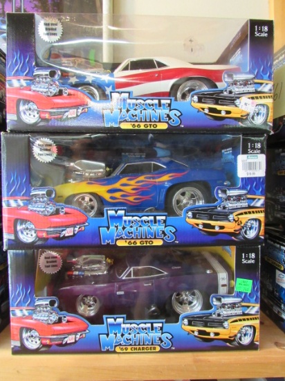 (3) Muscle Machines 1:18 Scale Die Cast Collectible Cars