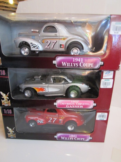 (3)  1:18 Scale Die Cast Collectible Cars