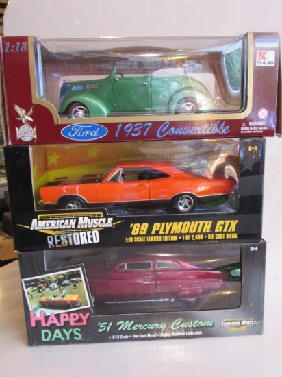 (3)  1:18 Scale Die Cast Collectible Cars