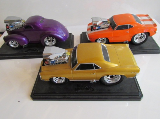 (3) Muscle Machines 1:18 Scale Die Cast Collectible Cars
